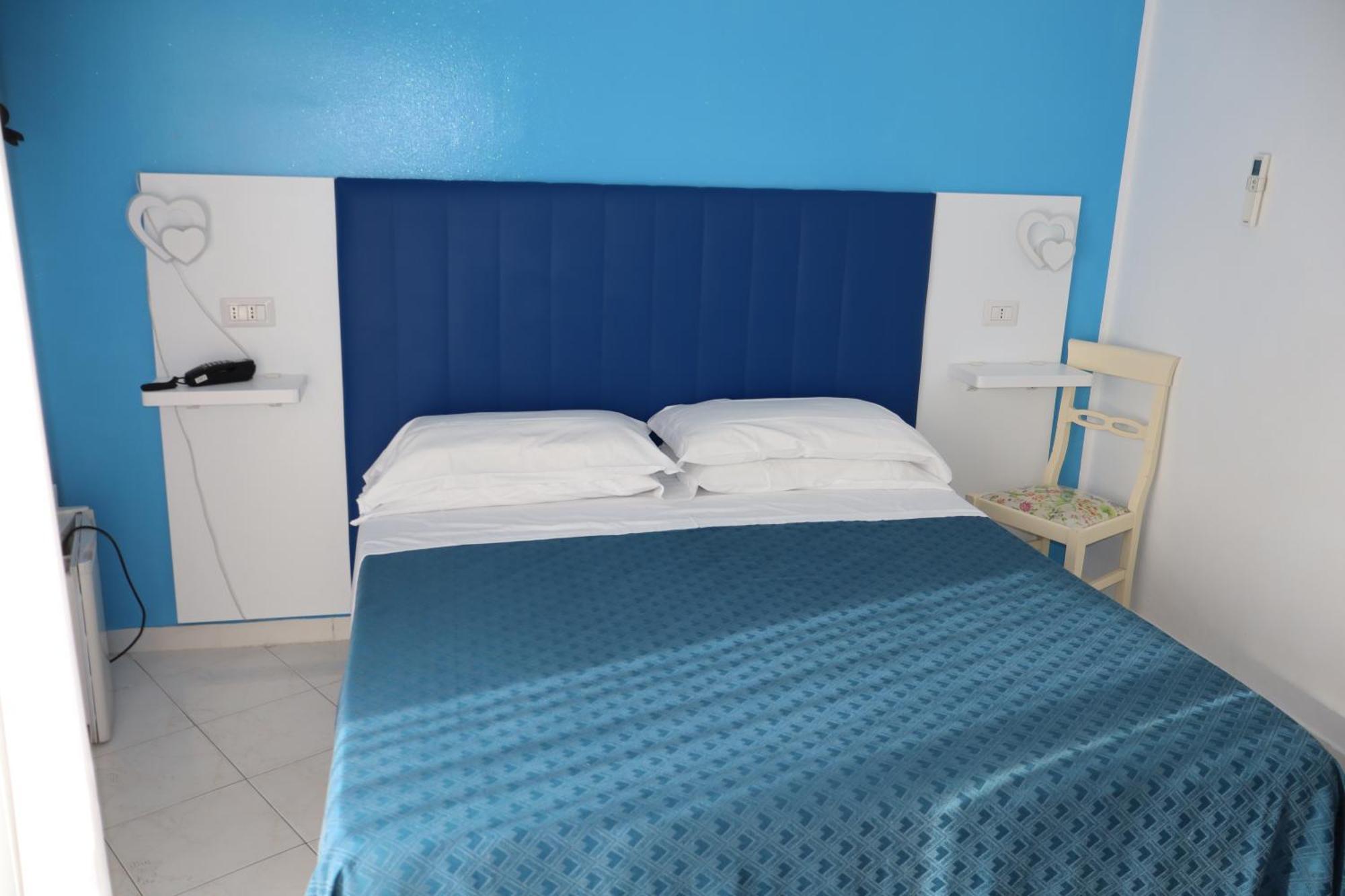 Hotel Albatros Roseto Degli Abruzzi Eksteriør billede