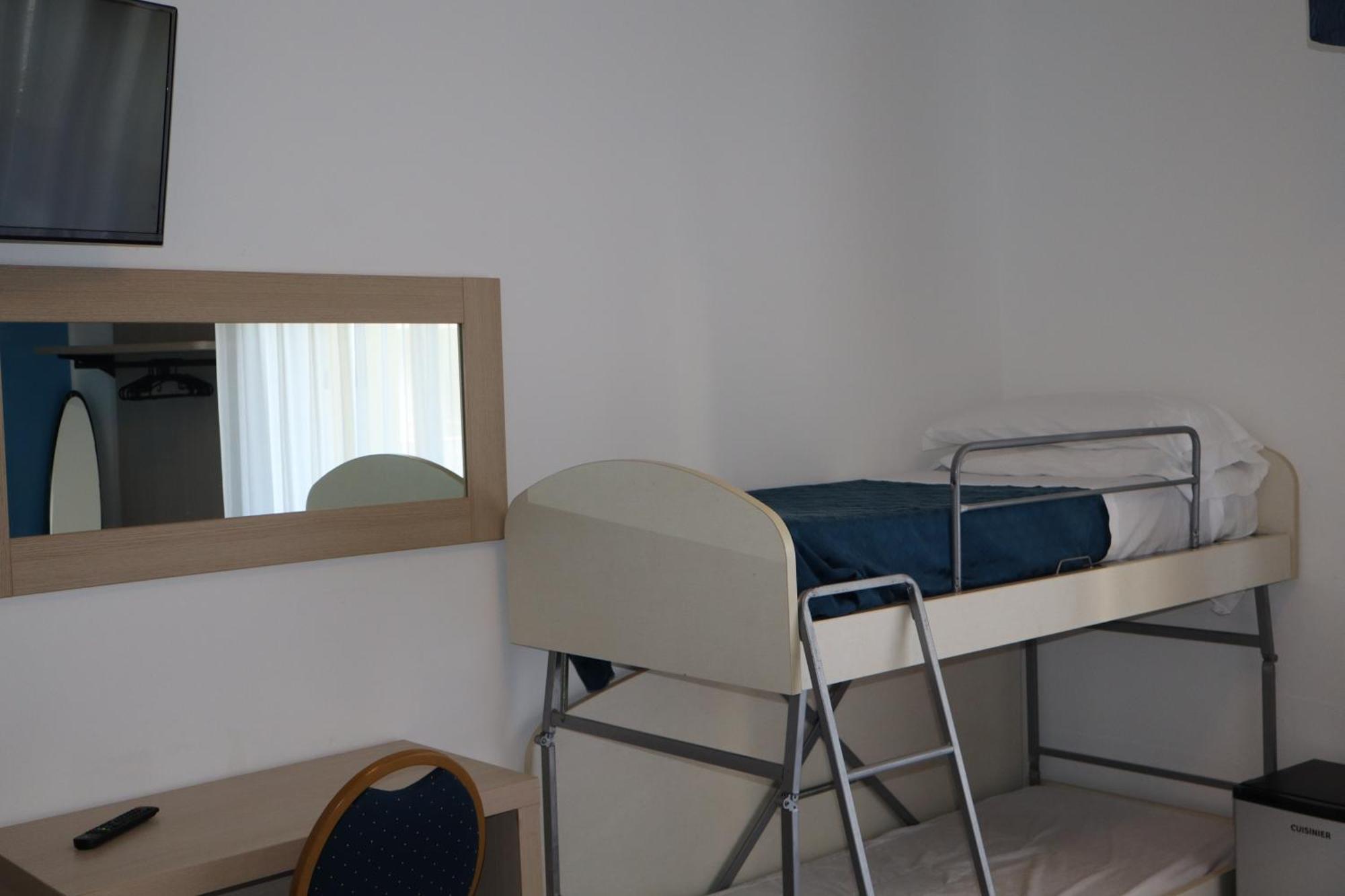 Hotel Albatros Roseto Degli Abruzzi Eksteriør billede