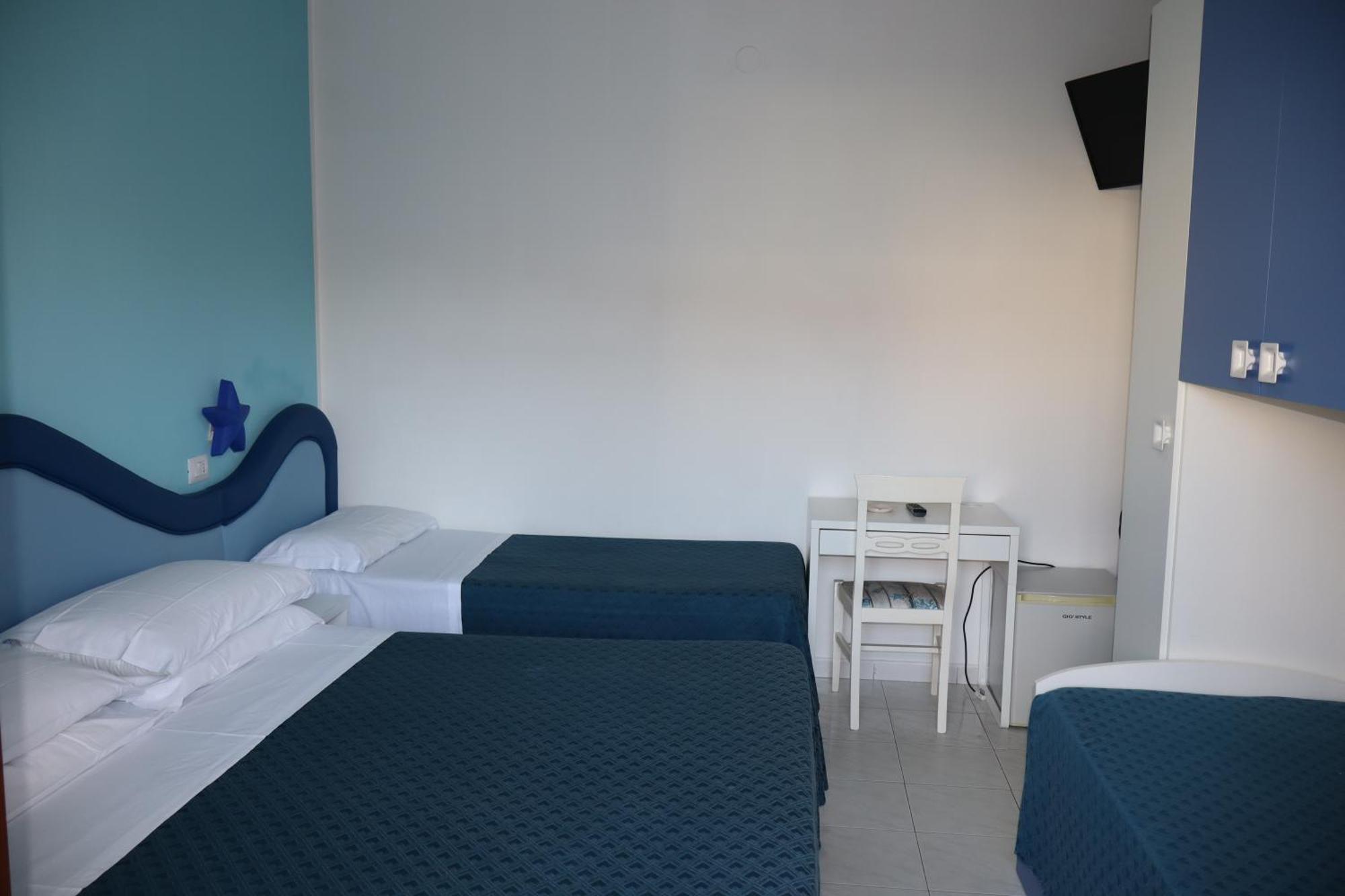 Hotel Albatros Roseto Degli Abruzzi Eksteriør billede